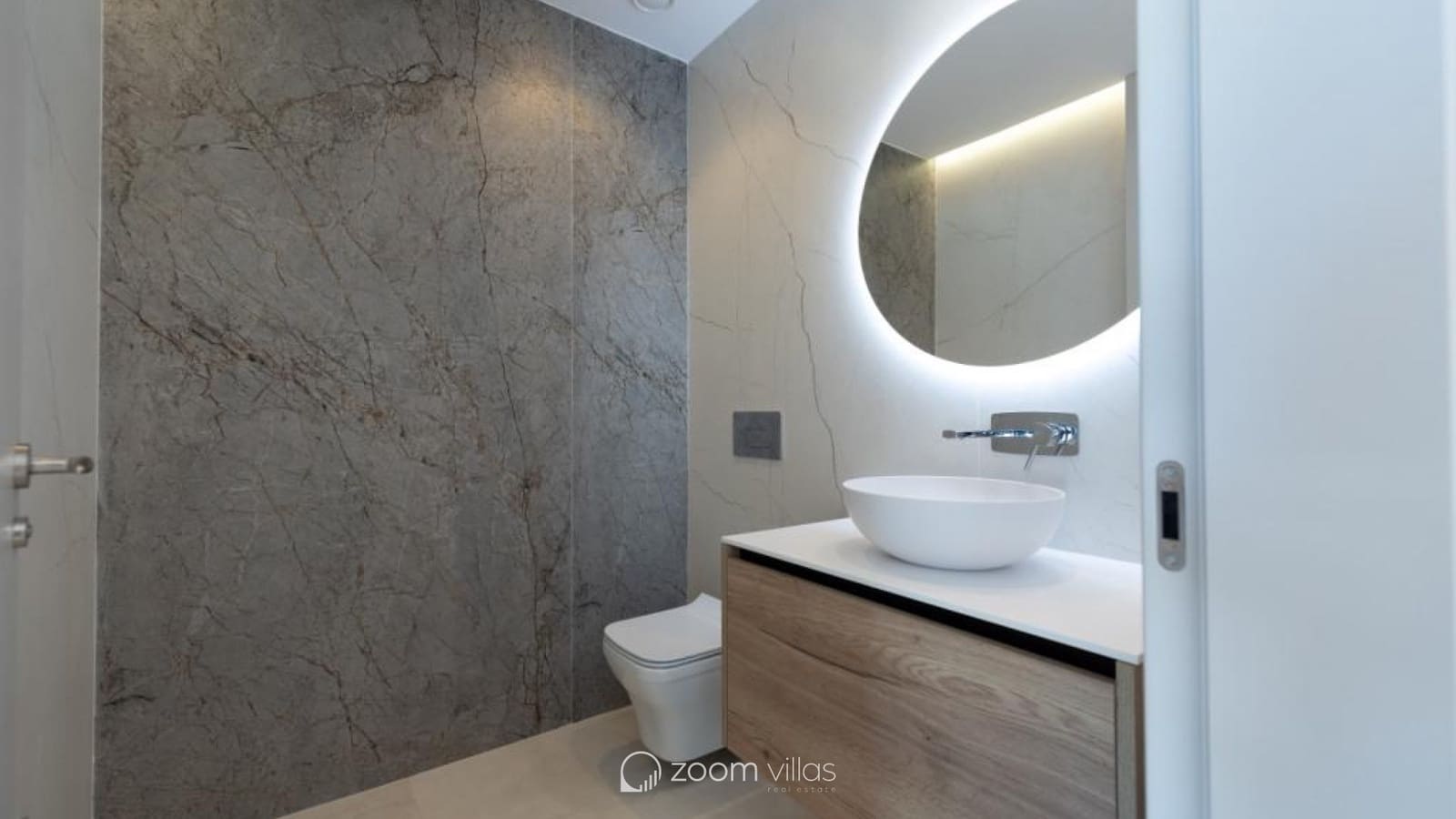 3 soveværelse Lejlighed til salg i Benidorm med swimmingpool - € 1.650.000 (Ref: 9025056)