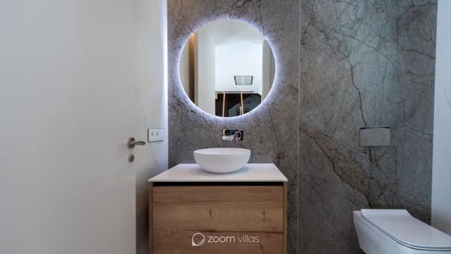 3 slaapkamer Appartement te koop in Playa Poniente, Benidorm met zwembad - € 1.650.000 (Ref: 9025056)