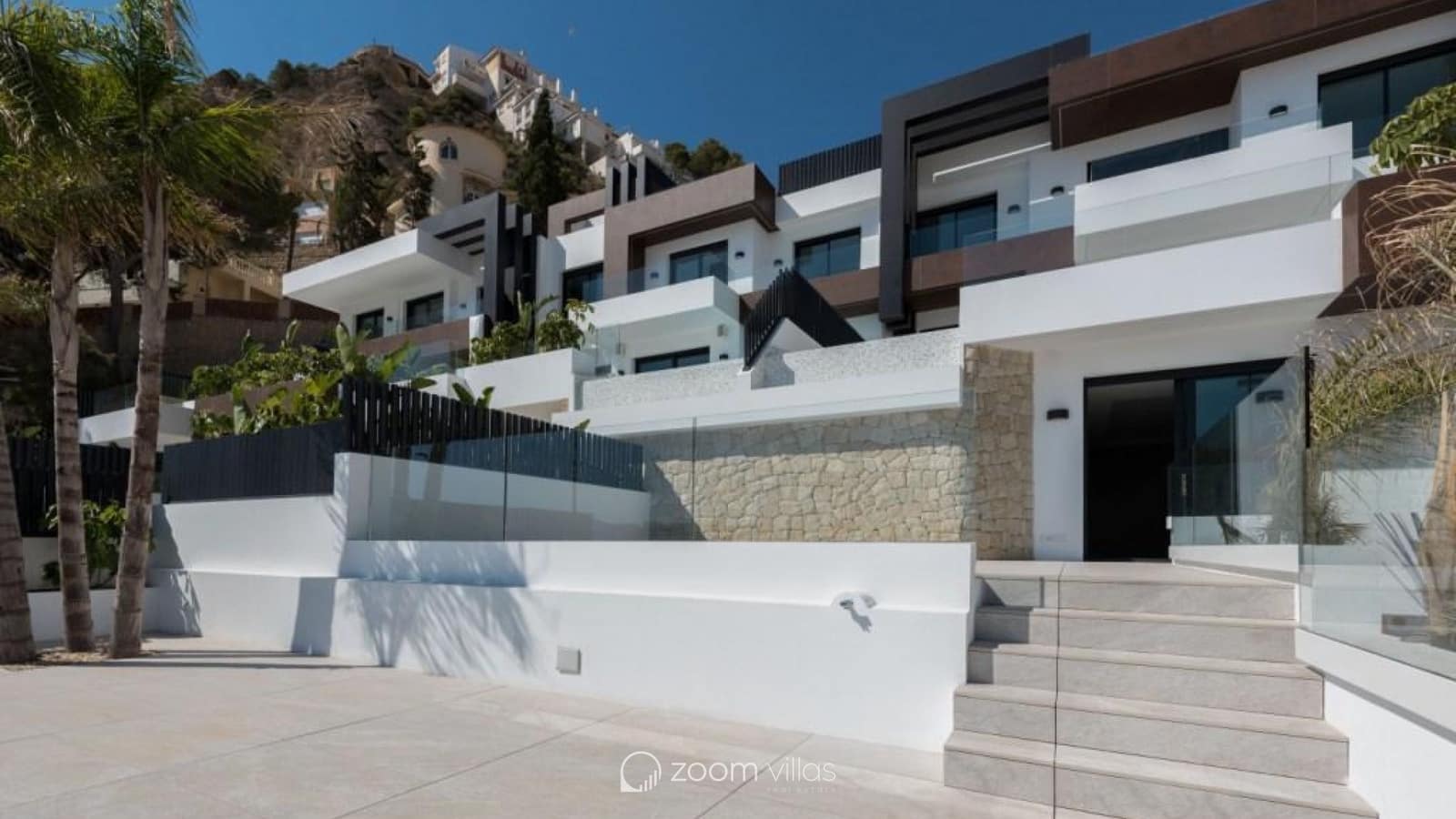 3 soveværelse Lejlighed til salg i Benidorm med swimmingpool - € 1.650.000 (Ref: 9025056)