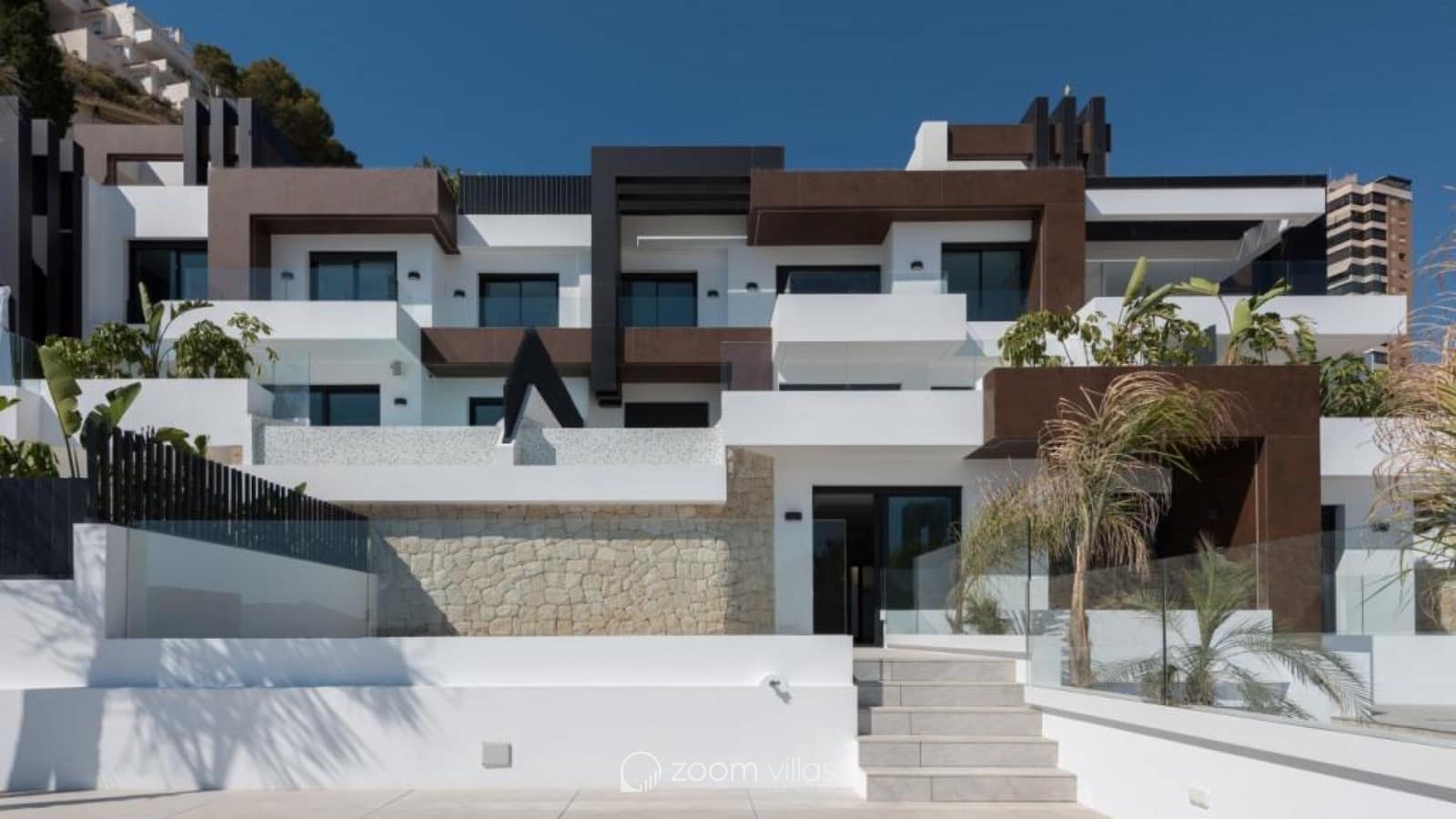 3 soveværelse Lejlighed til salg i Benidorm med swimmingpool - € 1.650.000 (Ref: 9025056)