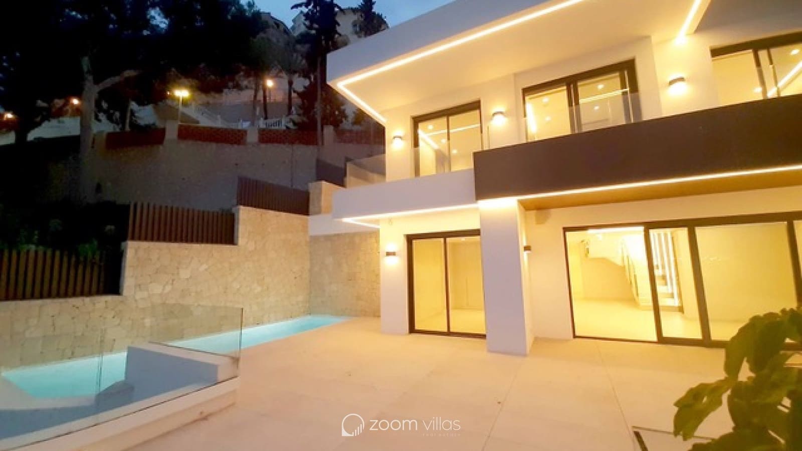 3 soveværelse Lejlighed til salg i Benidorm med swimmingpool - € 1.650.000 (Ref: 9025056)