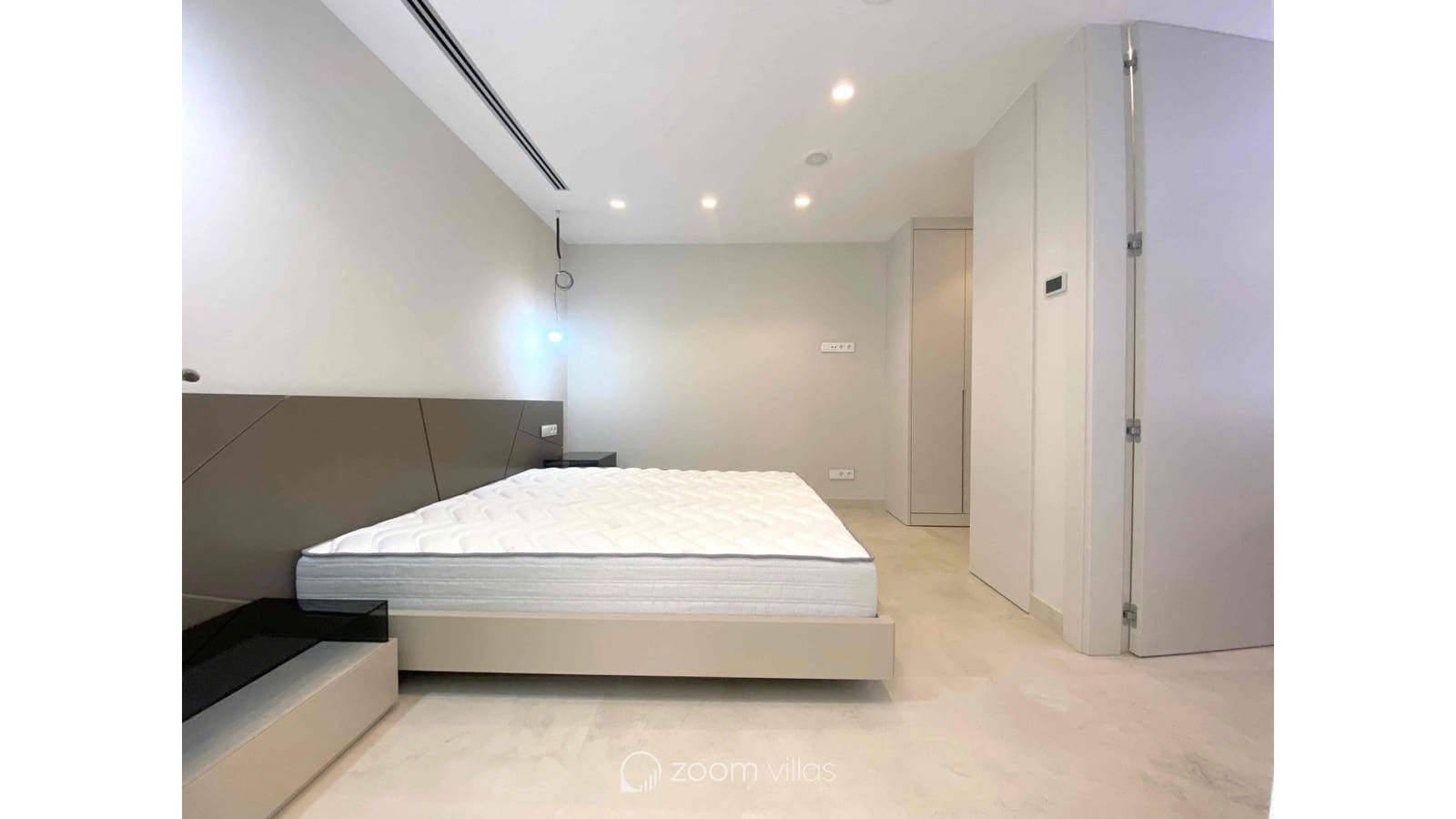 3 soveværelse Lejlighed til salg i Benidorm med swimmingpool - € 1.650.000 (Ref: 9025056)