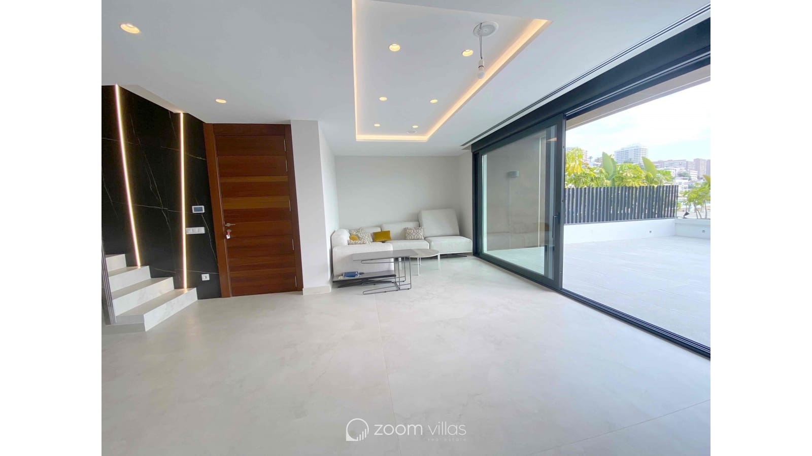 3 soveværelse Lejlighed til salg i Benidorm med swimmingpool - € 1.650.000 (Ref: 9025056)