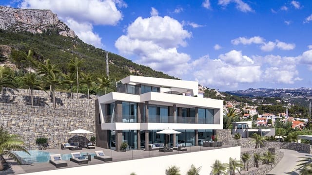 4 bedroom Villa for sale in Pueblo, Calpe / Calp with pool - € 1,850,000 (Ref: 9025057)