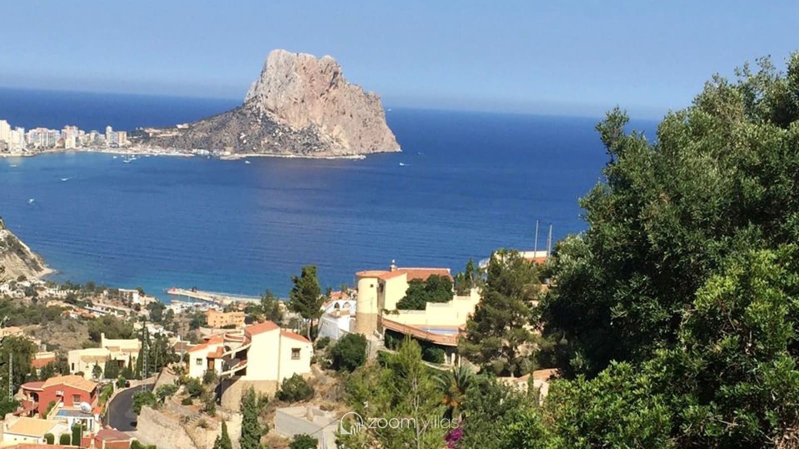 4 bedroom Villa for sale in Calpe / Calp with pool - € 1,690,000 (Ref: 9025061)