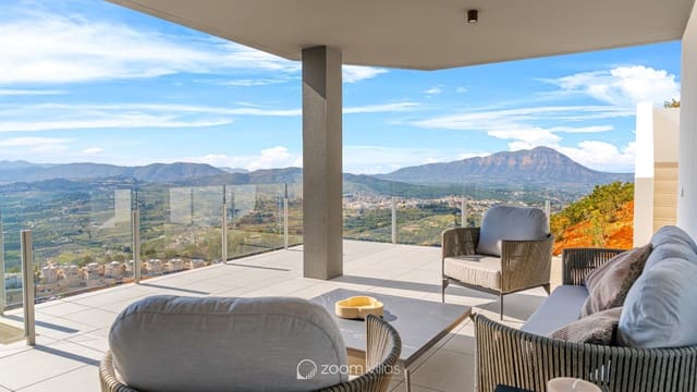 Chalet de 3 habitaciones en Cumbre del Sol, Benitachell / Benitatxell en venta con piscina garaje - 1.600.850 € (Ref: 9028697)