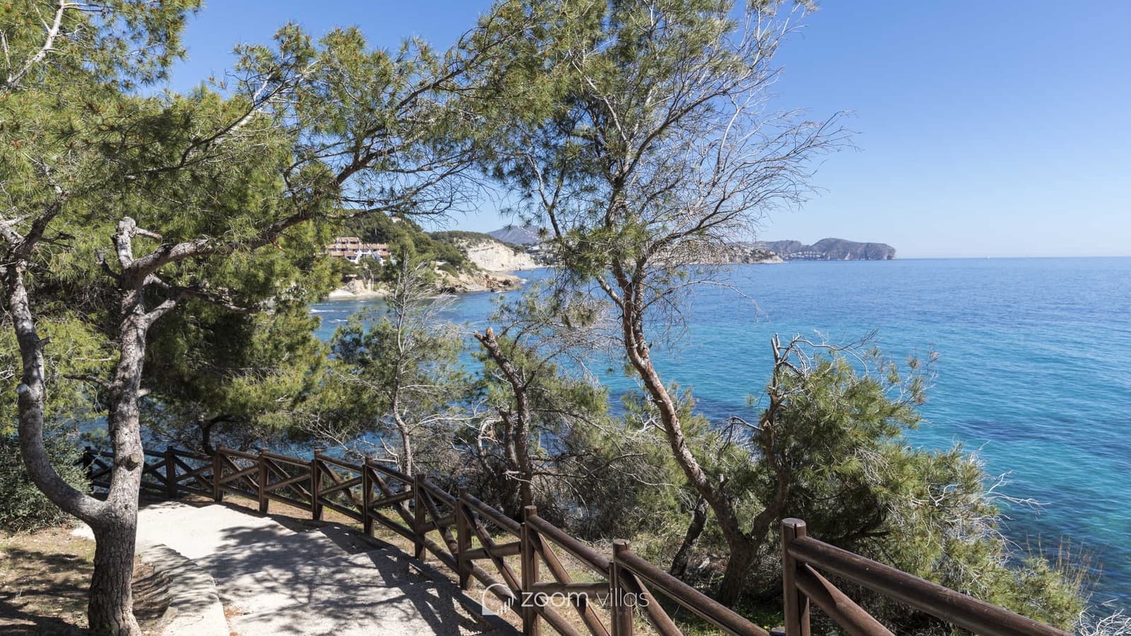 3 makuuhuone Huvila myytävänä paikassa Benissa mukana uima-altaan - 1 495 000 € (Ref: 9041255)