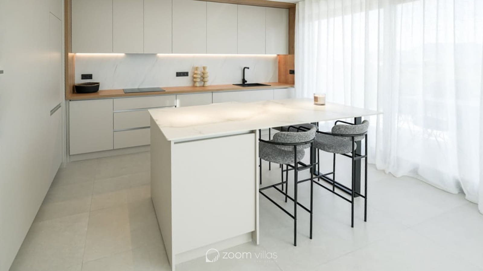 3 bedroom Villa for sale in Polop with pool - € 860,000 (Ref: 9047122)