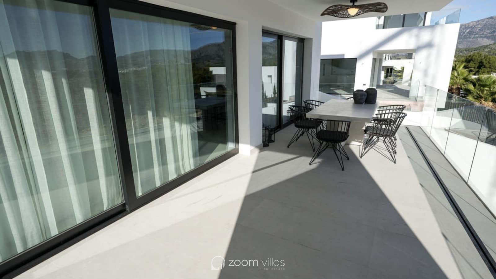 3 bedroom Villa for sale in Polop with pool - € 860,000 (Ref: 9047122)