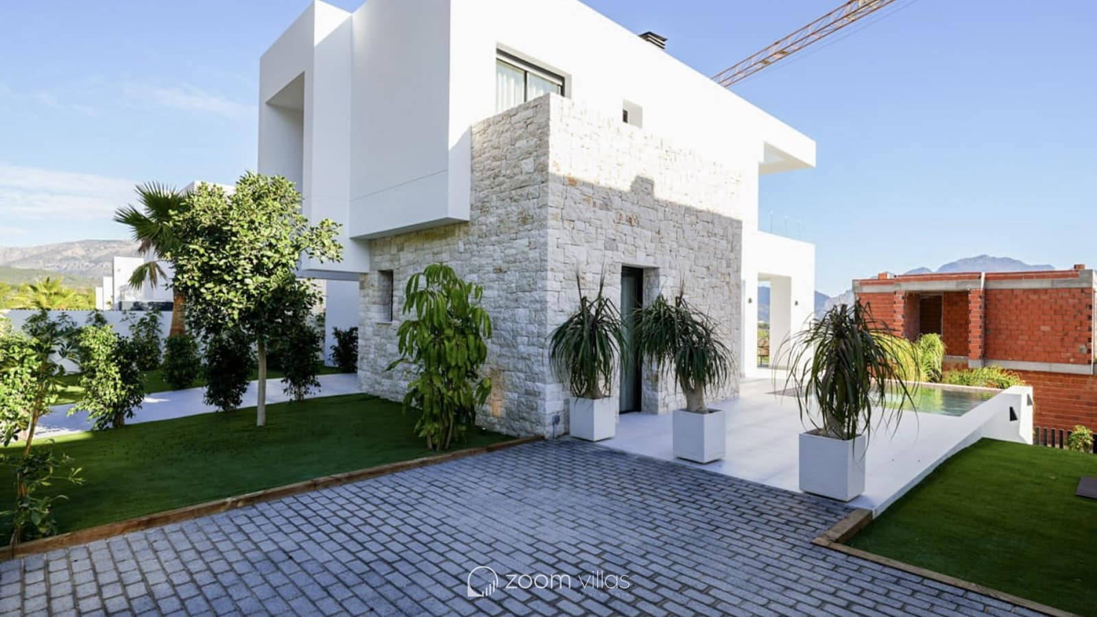 3 bedroom Villa for sale in Polop with pool - € 860,000 (Ref: 9047122)