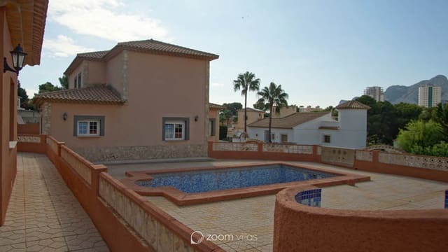 5 makuuhuone Huvila myytävänä paikassa Cometa - Carrió, Calpe / Calp mukana uima-altaan - 725 000 € (Ref: 9063714)