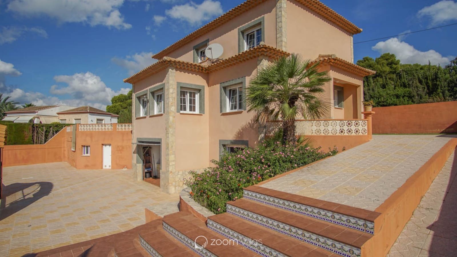 5 makuuhuone Huvila myytävänä paikassa Calpe / Calp mukana uima-altaan - 725 000 € (Ref: 9063714)