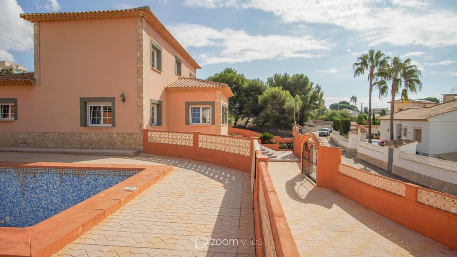 5 makuuhuone Huvila myytävänä paikassa Calpe / Calp mukana uima-altaan - 725 000 € (Ref: 9063714)