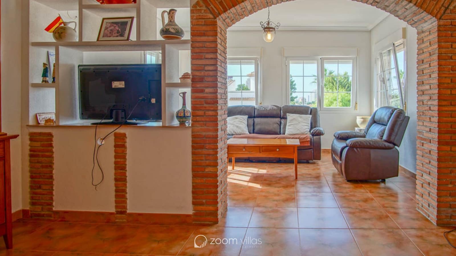 5 makuuhuone Huvila myytävänä paikassa Calpe / Calp mukana uima-altaan - 725 000 € (Ref: 9063714)