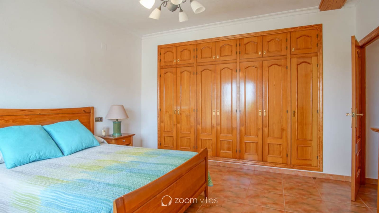 5 makuuhuone Huvila myytävänä paikassa Calpe / Calp mukana uima-altaan - 725 000 € (Ref: 9063714)