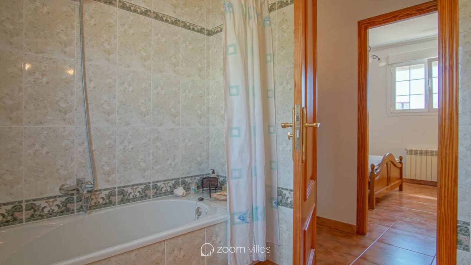 5 makuuhuone Huvila myytävänä paikassa Calpe / Calp mukana uima-altaan - 725 000 € (Ref: 9063714)