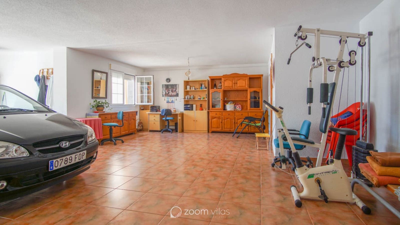 5 makuuhuone Huvila myytävänä paikassa Calpe / Calp mukana uima-altaan - 725 000 € (Ref: 9063714)