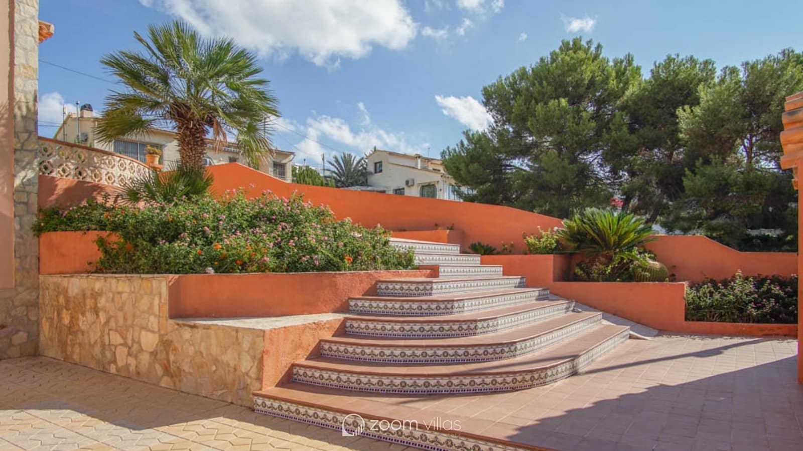 5 makuuhuone Huvila myytävänä paikassa Calpe / Calp mukana uima-altaan - 725 000 € (Ref: 9063714)