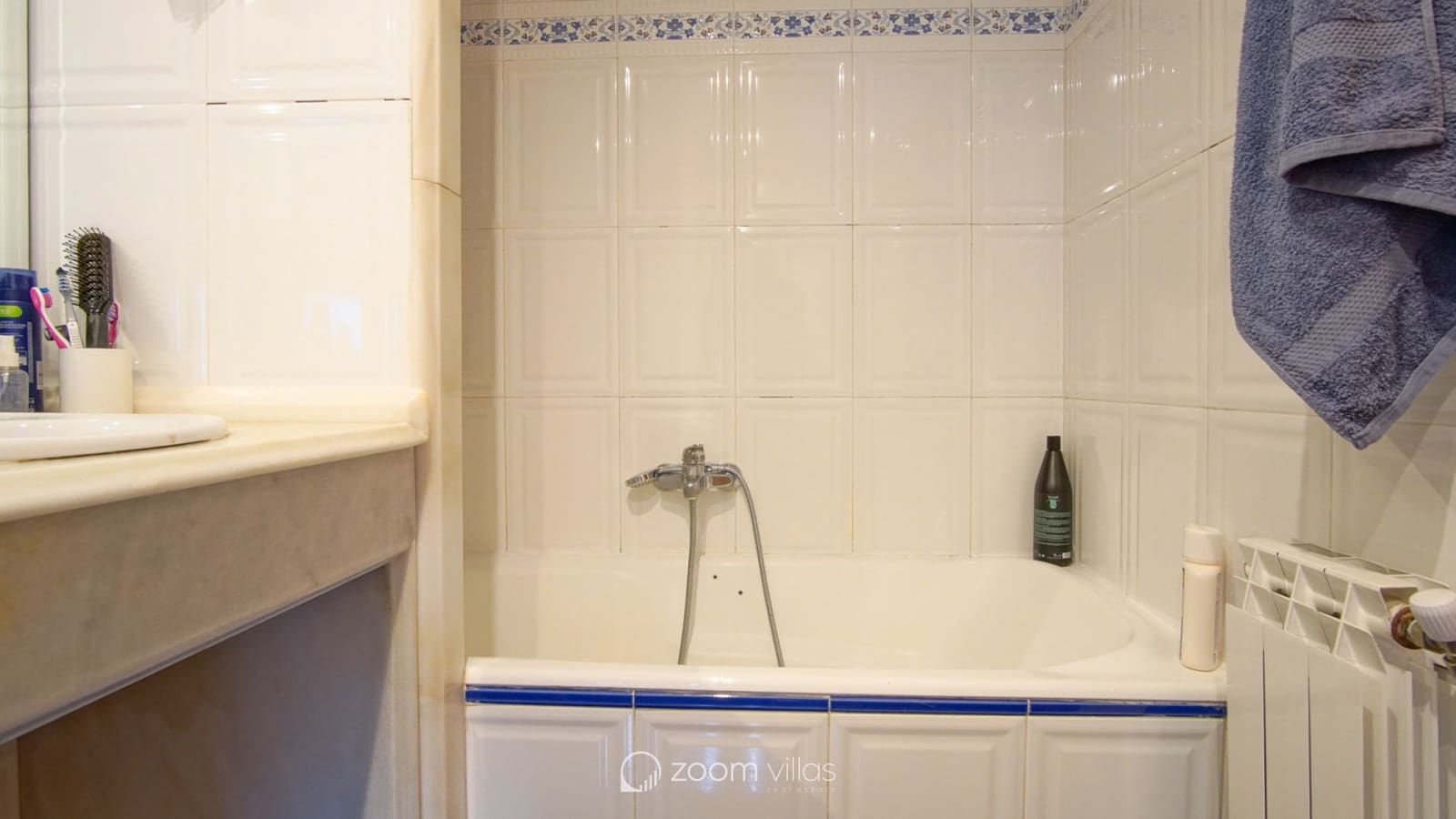 6 bedroom Villa for sale in Denia with pool - € 1,060,000 (Ref: 9064411)