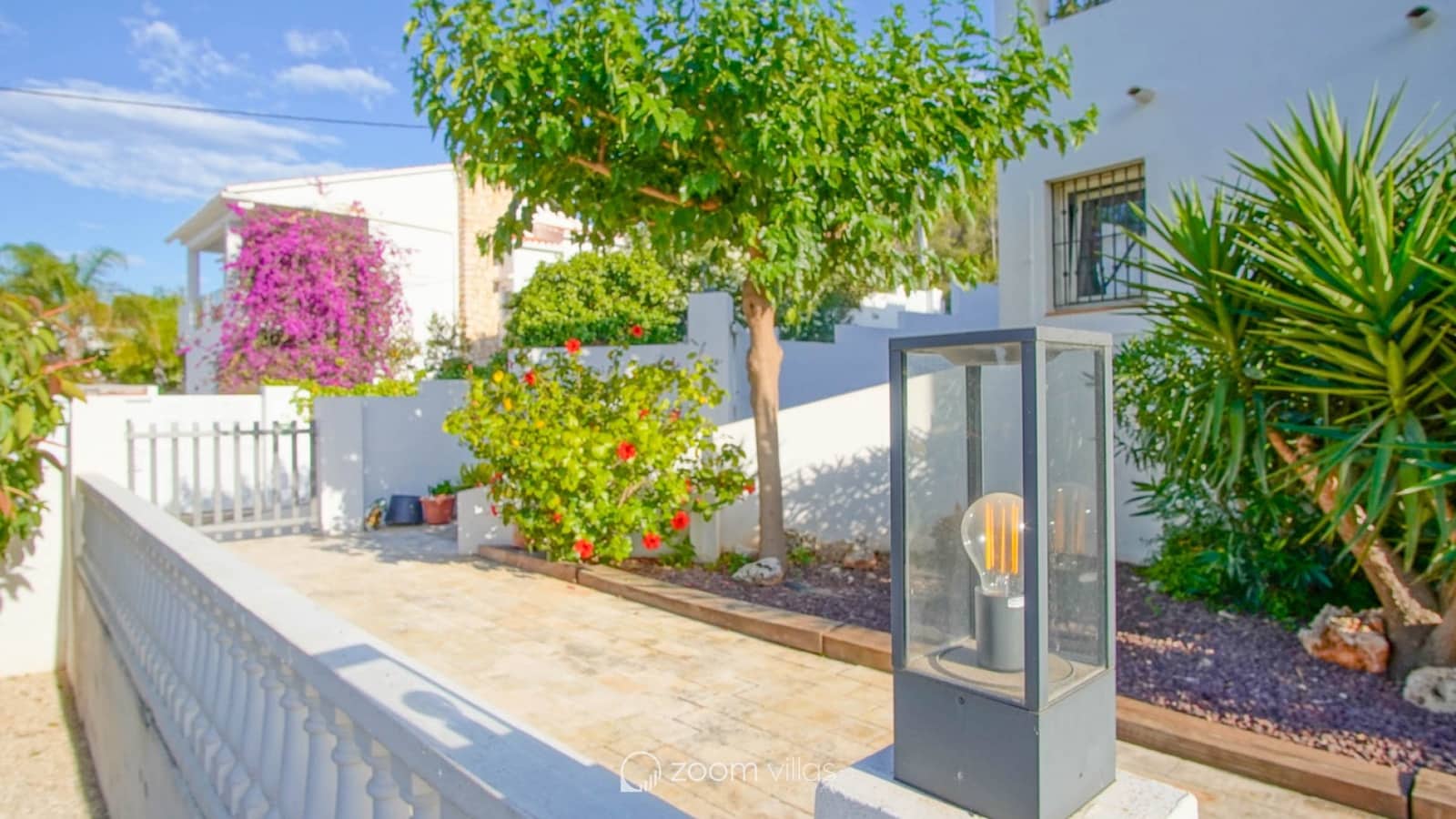 6 bedroom Villa for sale in Denia with pool - € 1,060,000 (Ref: 9064411)