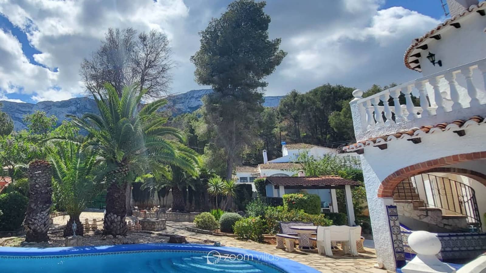 6 quarto Moradia para venda em Denia com piscina garagem - 790 000 € (Ref: 9064412)