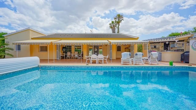 5 sypialnia Willa na sprzedaż w Dénia z basenem garażem - 765 000 € (Ref: 9064416)