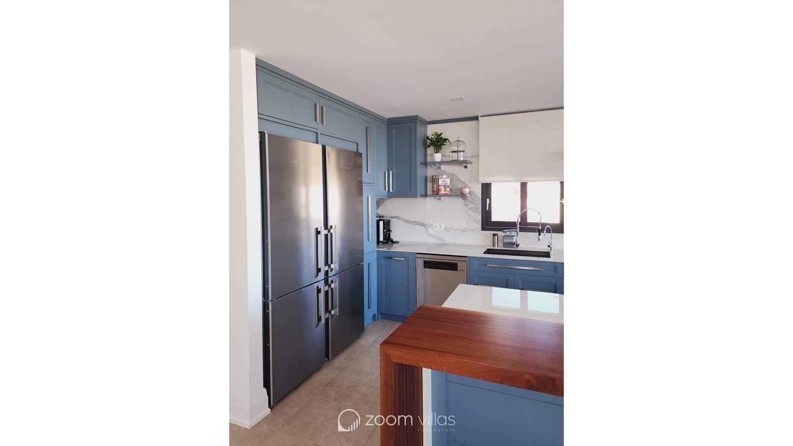 4 bedroom Villa for sale in Cumbre del Sol with pool - € 950,000 (Ref: 9064418)