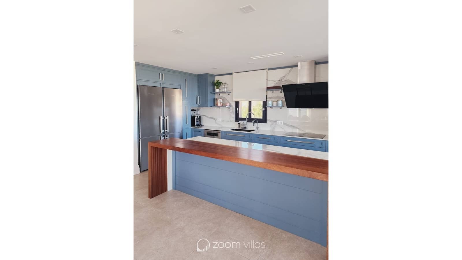 4 bedroom Villa for sale in Cumbre del Sol with pool - € 950,000 (Ref: 9064418)