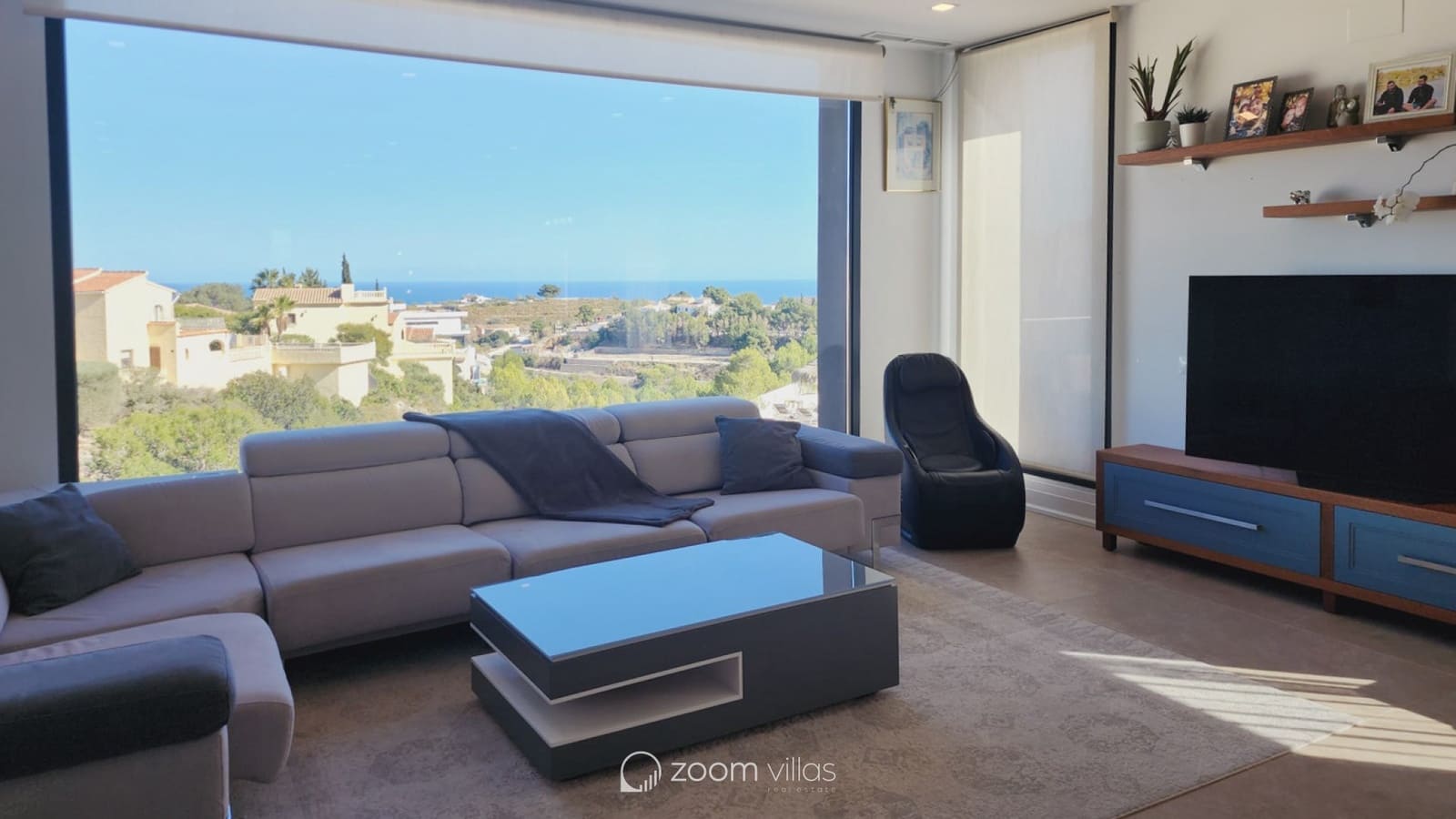 4 bedroom Villa for sale in Cumbre del Sol with pool - € 950,000 (Ref: 9064418)