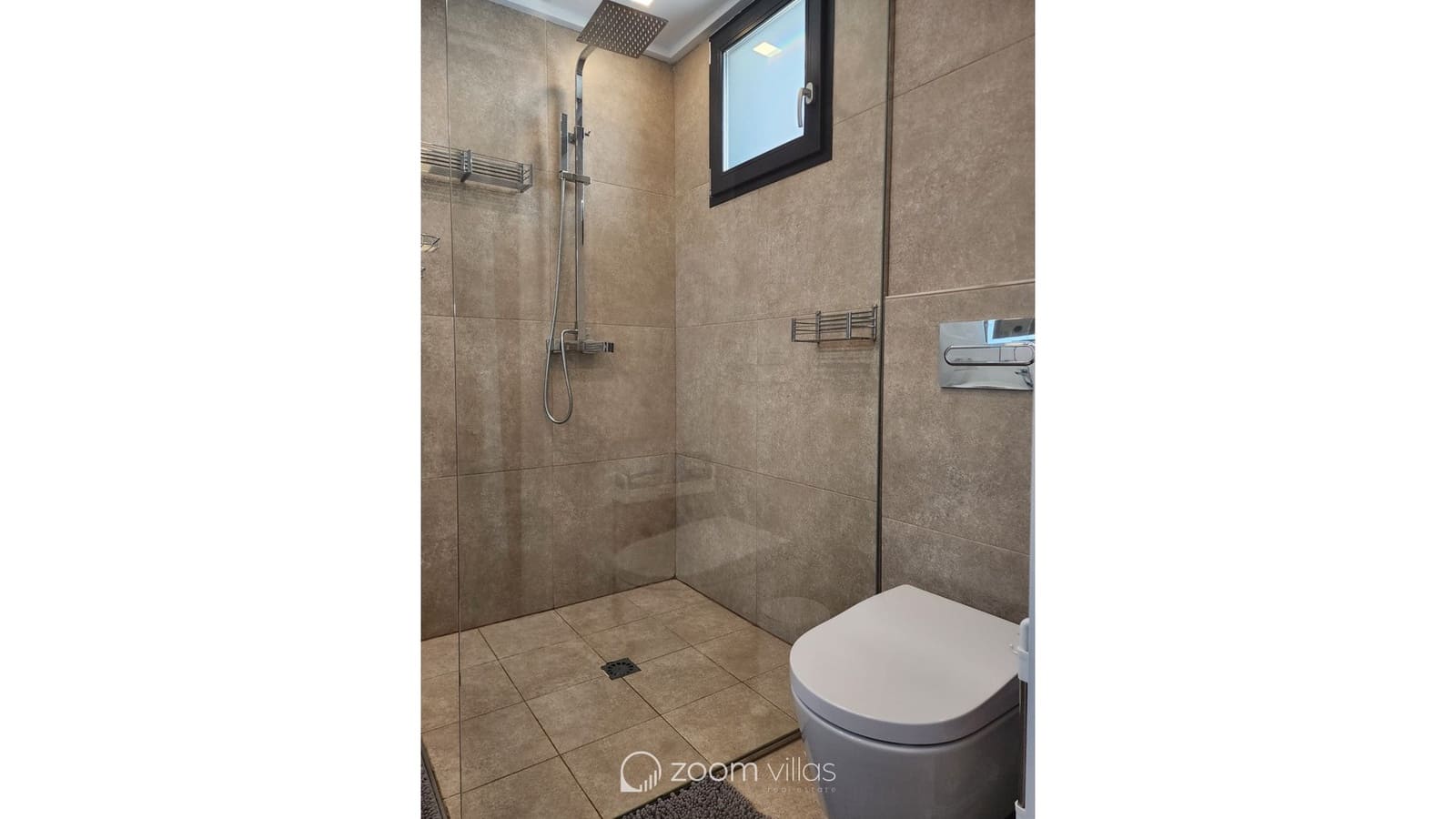 4 bedroom Villa for sale in Cumbre del Sol with pool - € 950,000 (Ref: 9064418)