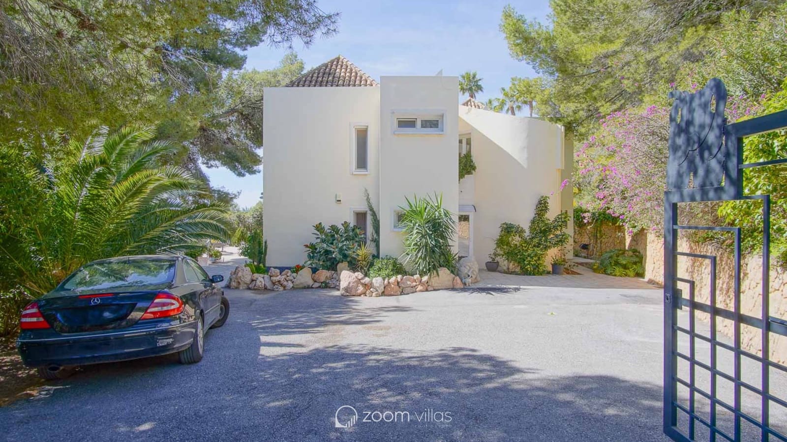 3 bedroom Villa for sale in Altea with pool - € 530,000 (Ref: 9064422)