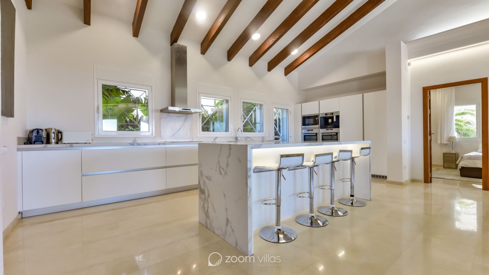 8 bedroom Villa for sale in Altea with pool - € 2,650,000 (Ref: 9064423)