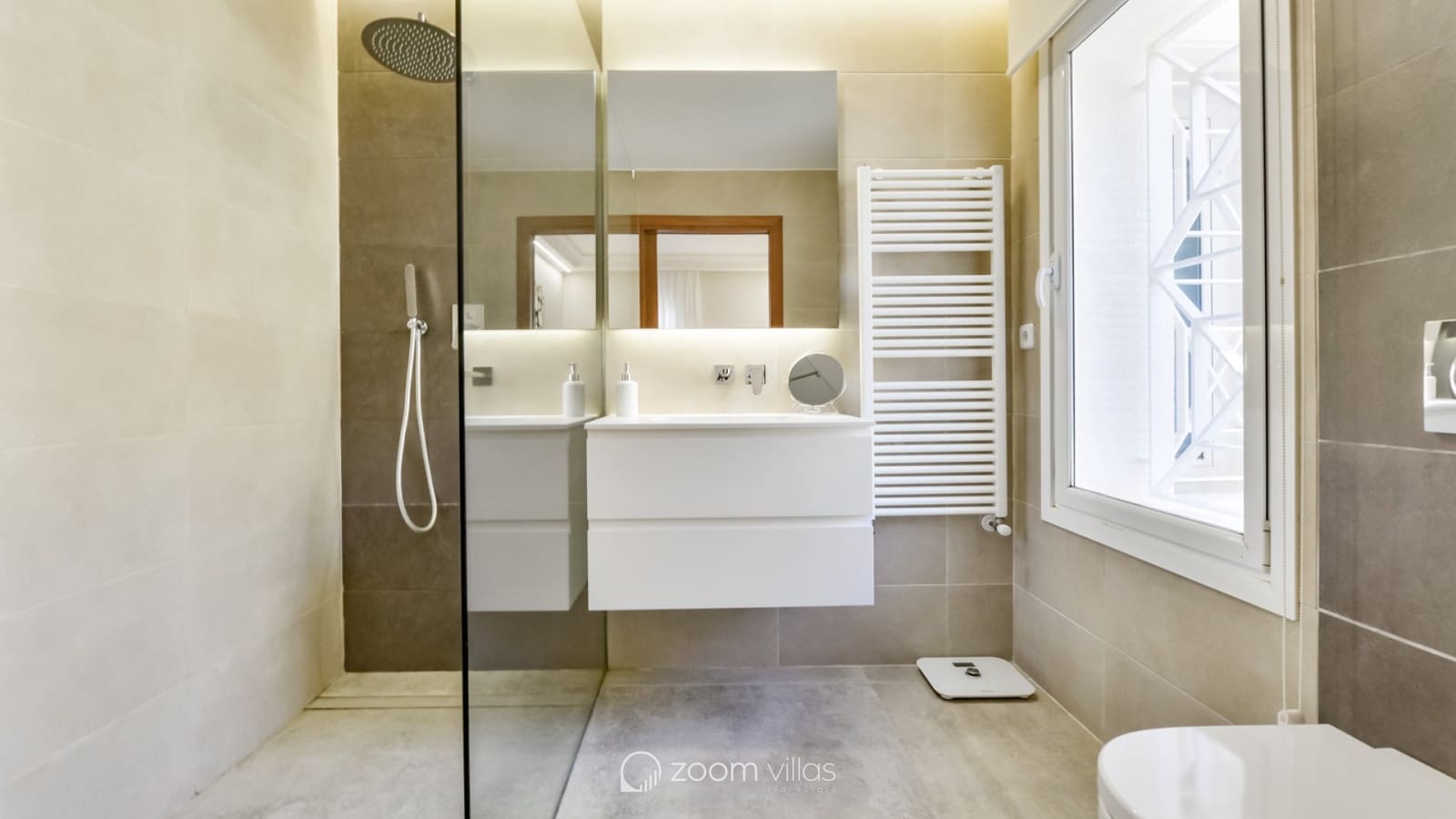 8 bedroom Villa for sale in Altea with pool - € 2,650,000 (Ref: 9064423)