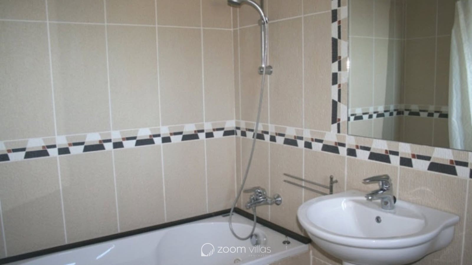 Chalet de 3 habitaciones en Javea / Xàbia en venta con piscina - 750.000 € (Ref: 9064578)