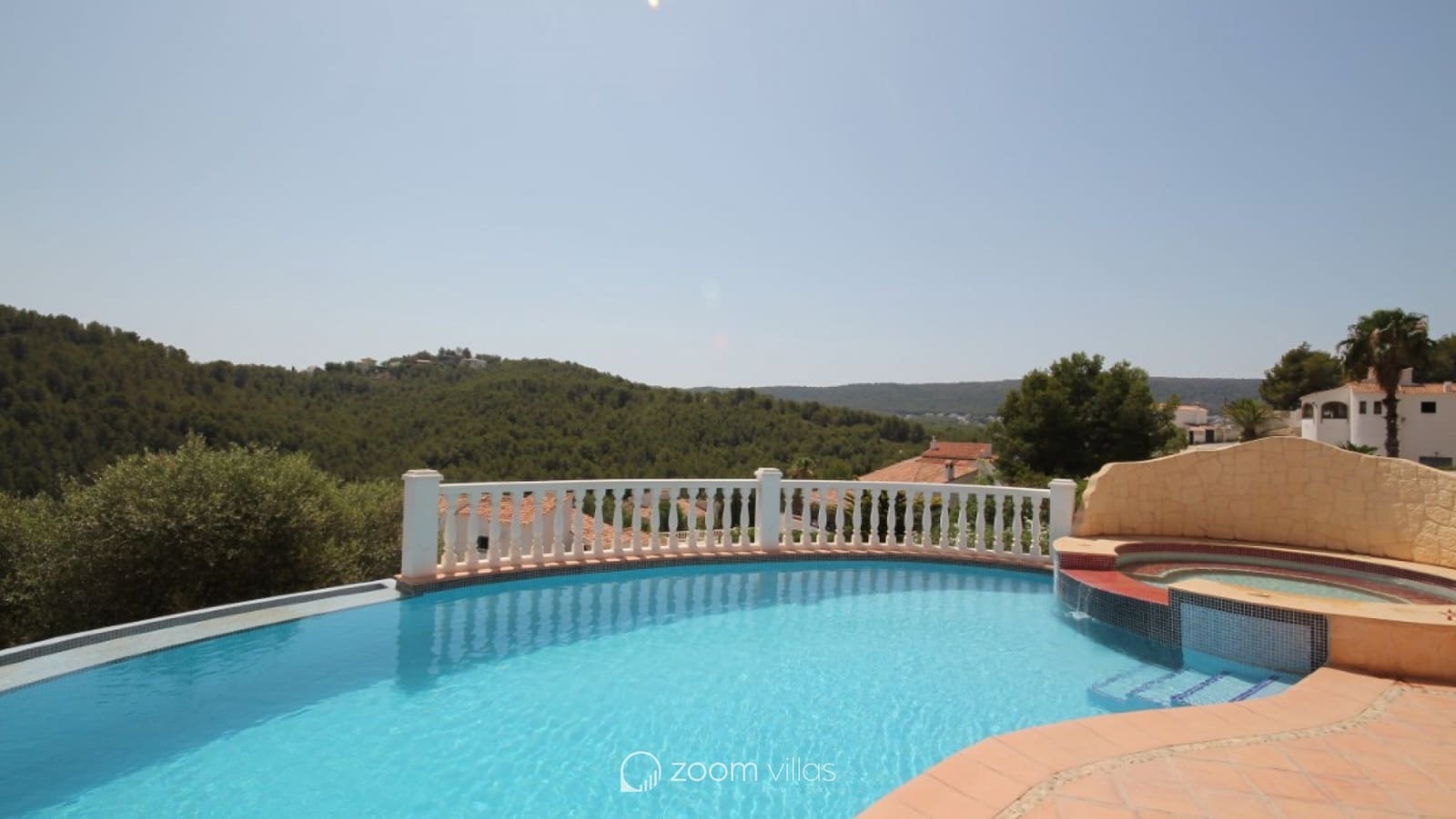 Chalet de 3 habitaciones en Javea / Xàbia en venta con piscina - 750.000 € (Ref: 9064578)