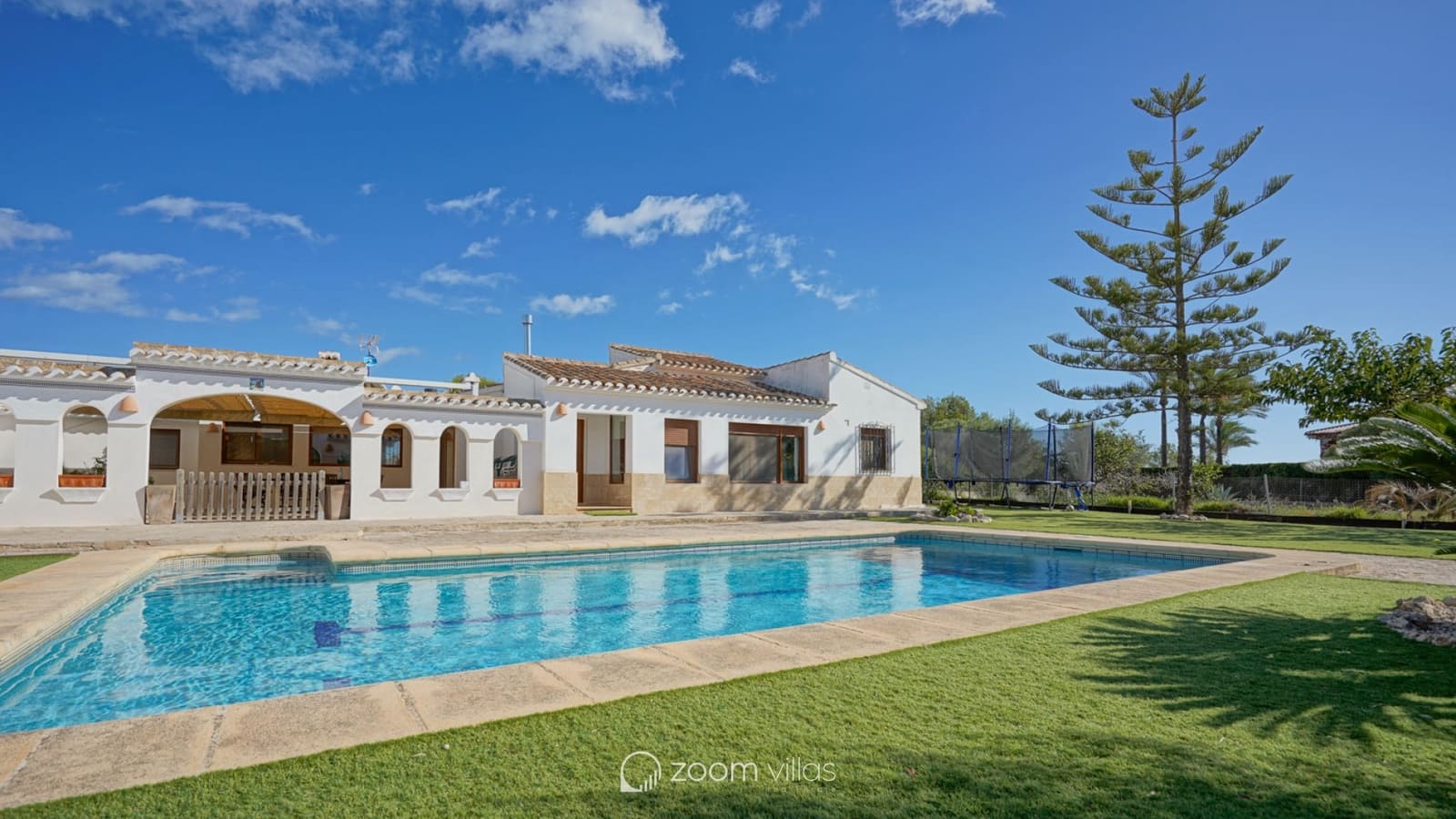 3 bedroom Villa for sale in Javea / Xabia with pool - € 1,200,000 (Ref: 9064579)