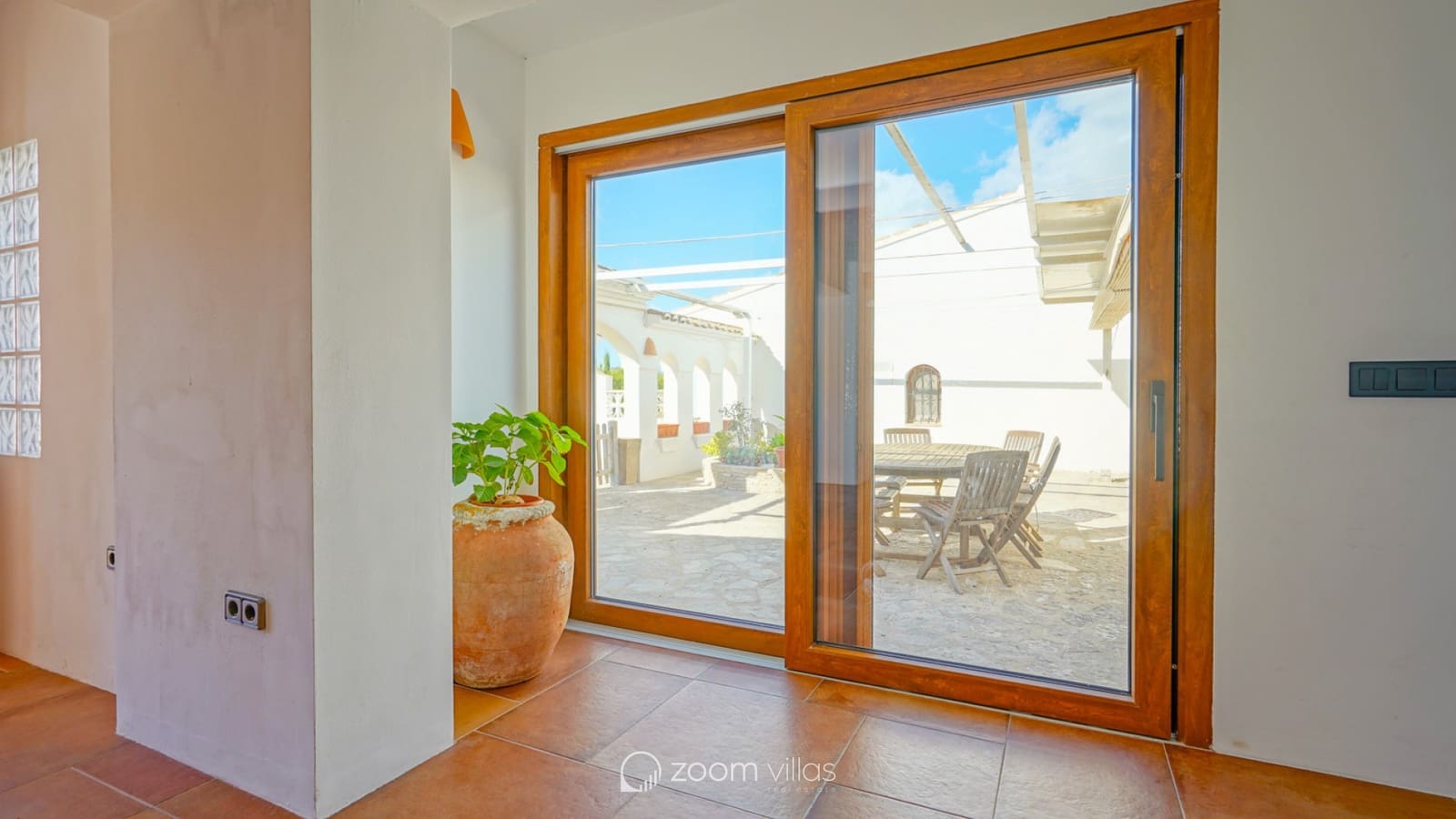 3 bedroom Villa for sale in Javea / Xabia with pool - € 1,200,000 (Ref: 9064579)