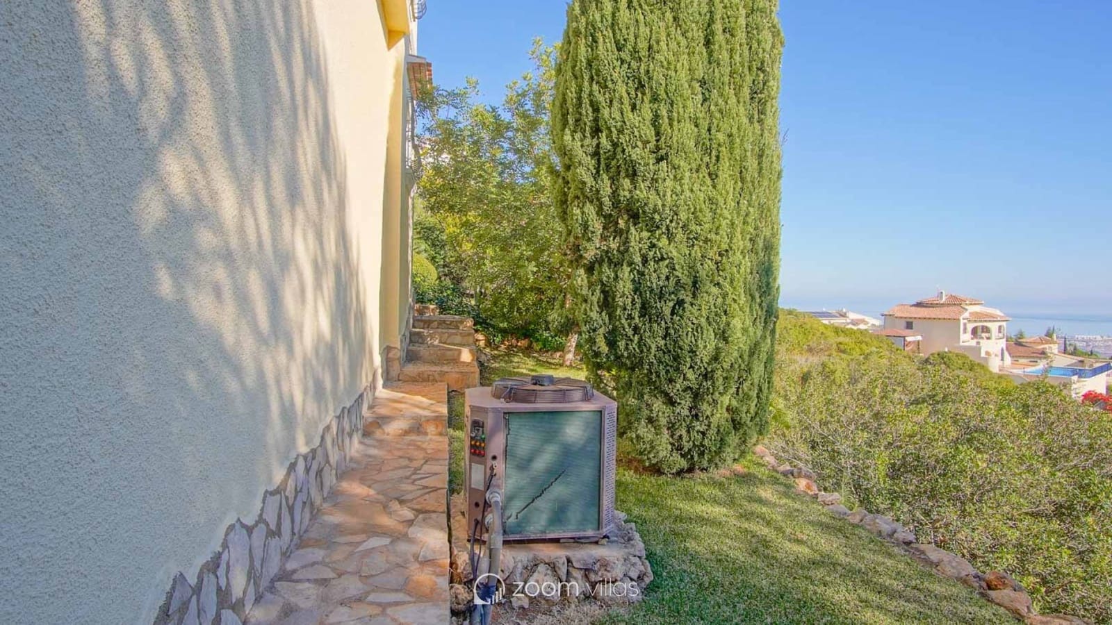 5 soveværelse Villa til salg i Monte Pego med swimmingpool - € 765.000 (Ref: 9072601)