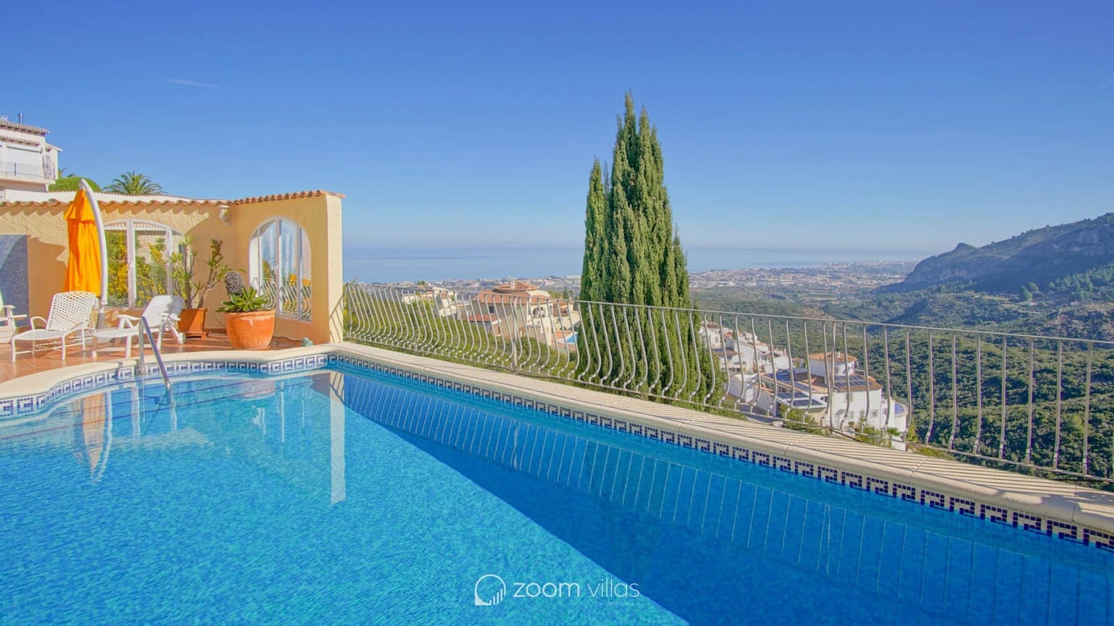 5 soveværelse Villa til salg i Monte Pego med swimmingpool - € 765.000 (Ref: 9072601)