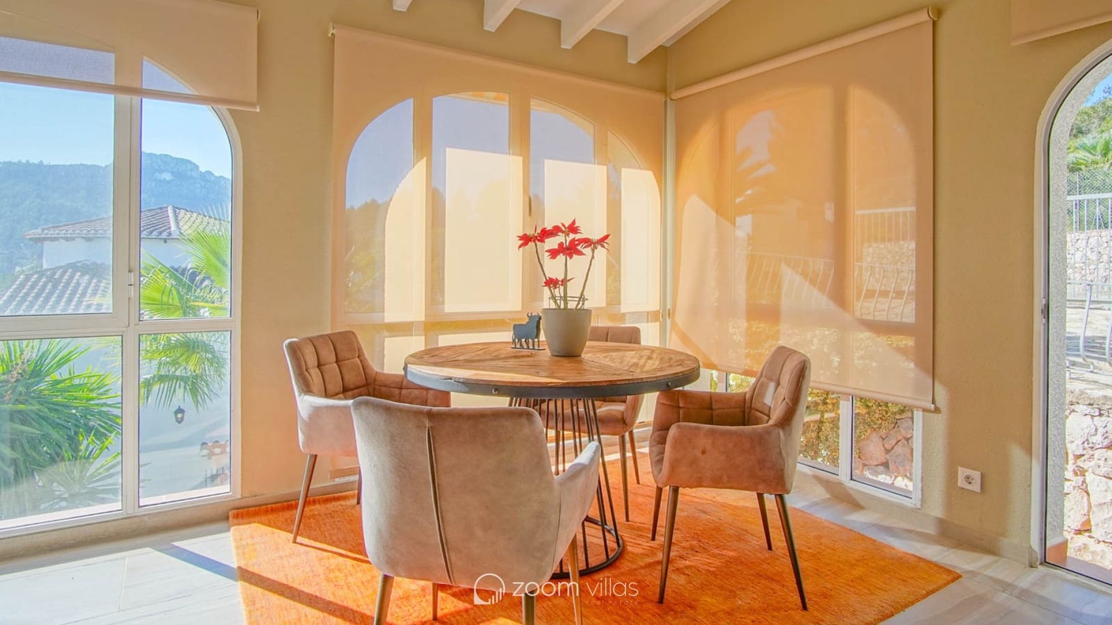 5 soveværelse Villa til salg i Monte Pego med swimmingpool - € 765.000 (Ref: 9072601)