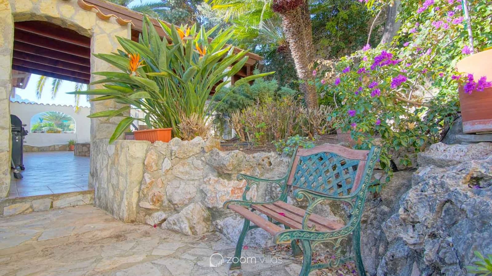 5 soveværelse Villa til salg i Monte Pego med swimmingpool - € 765.000 (Ref: 9072601)