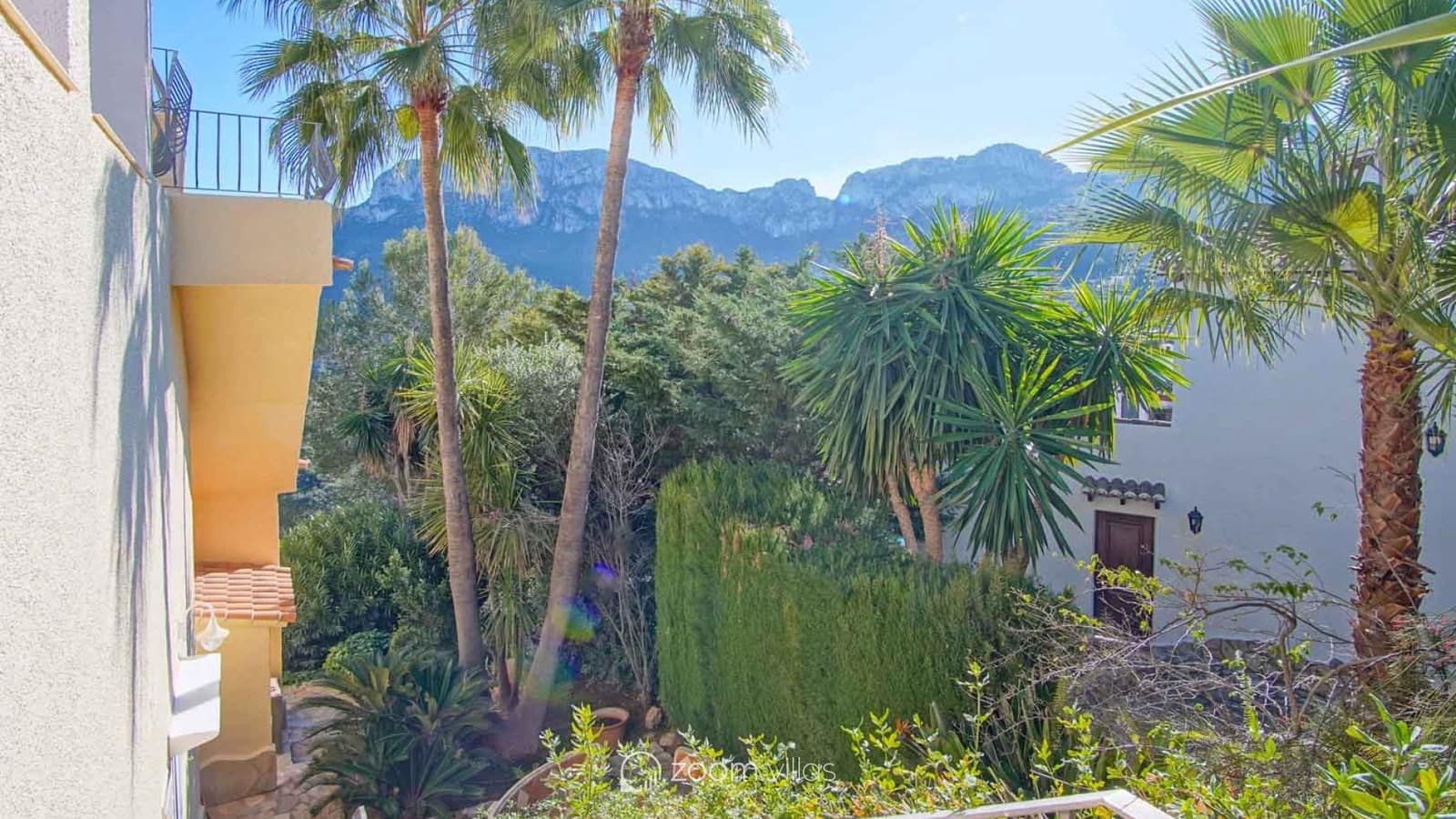 5 soveværelse Villa til salg i Monte Pego med swimmingpool - € 765.000 (Ref: 9072601)