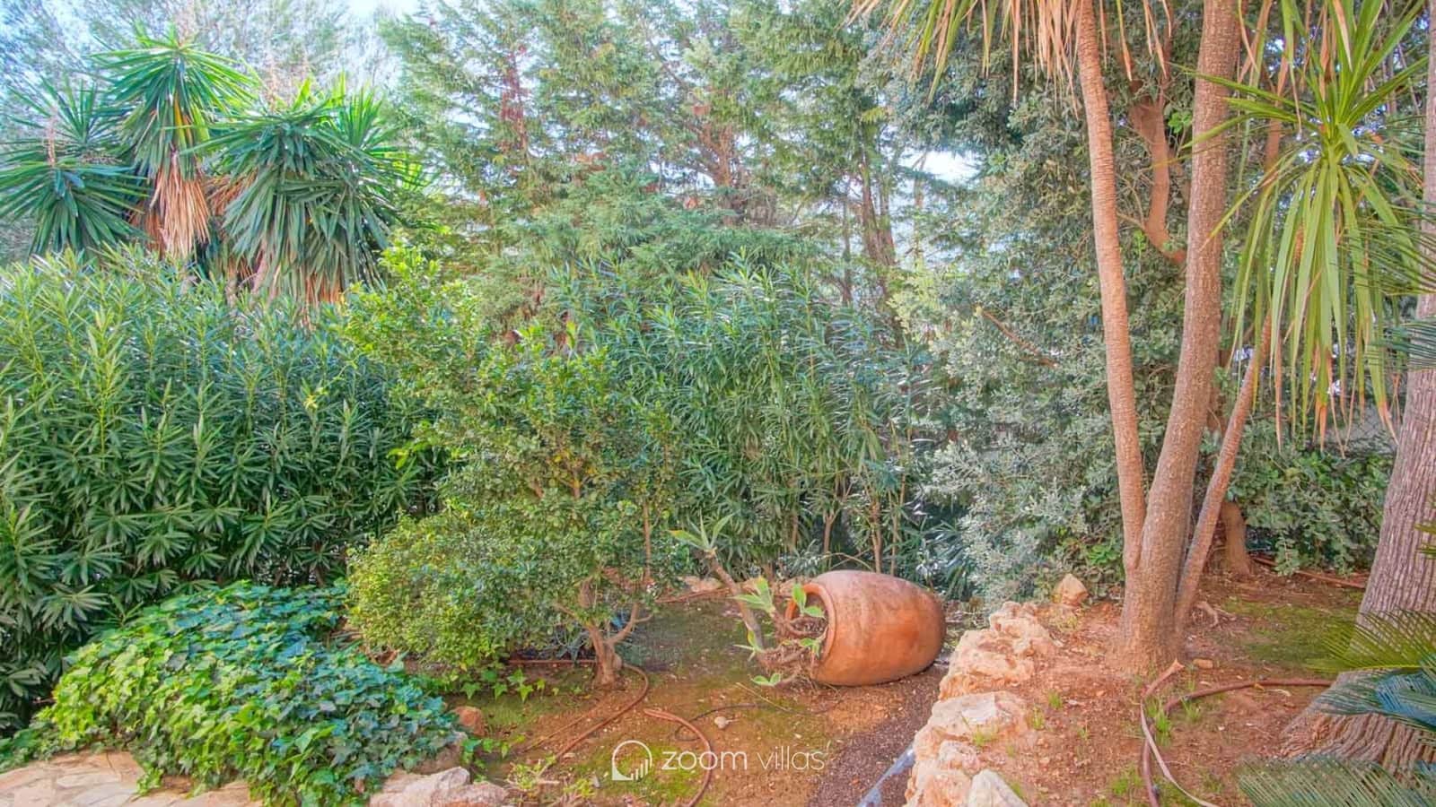 5 soveværelse Villa til salg i Monte Pego med swimmingpool - € 765.000 (Ref: 9072601)