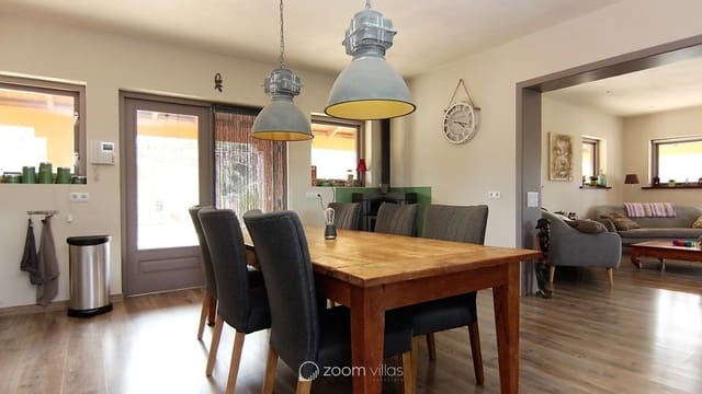 5 slaapkamer Villa te koop in Pedreguer met zwembad garage - € 1.400.000 (Ref: 9072603)