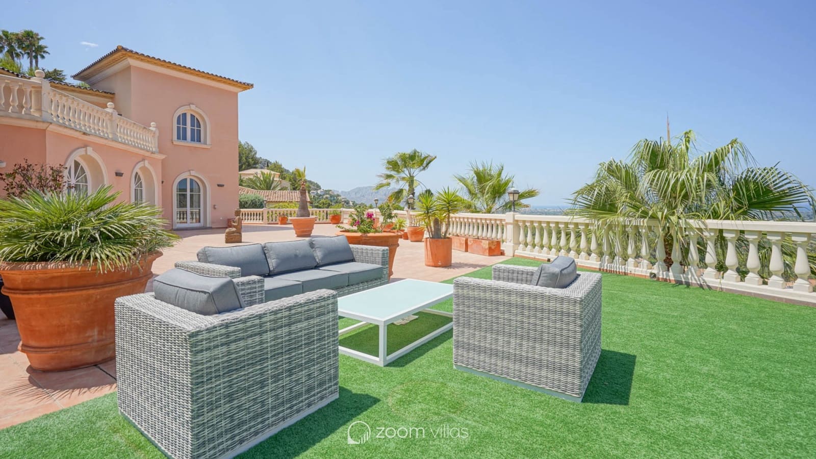 5 soverom Villa til salgs i La Sella med svømmebasseng garasje - € 1 499 000 (Ref: 9072604)