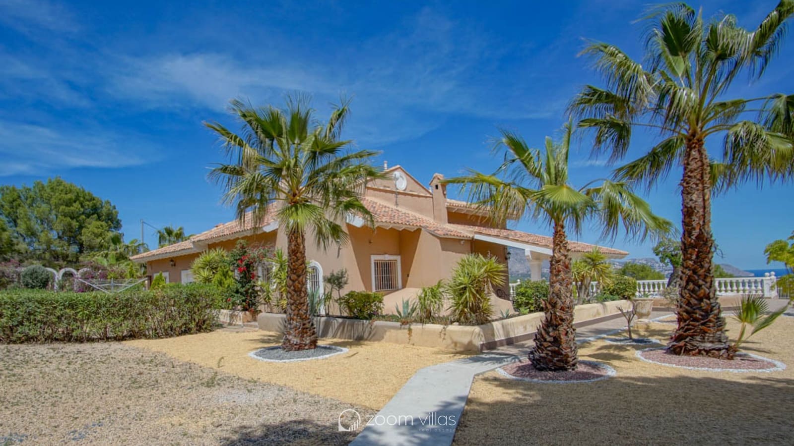 8 chambre Villa/Maison à vendre à La Nucia avec piscine - 2 500 000 € (Ref: 9072607)