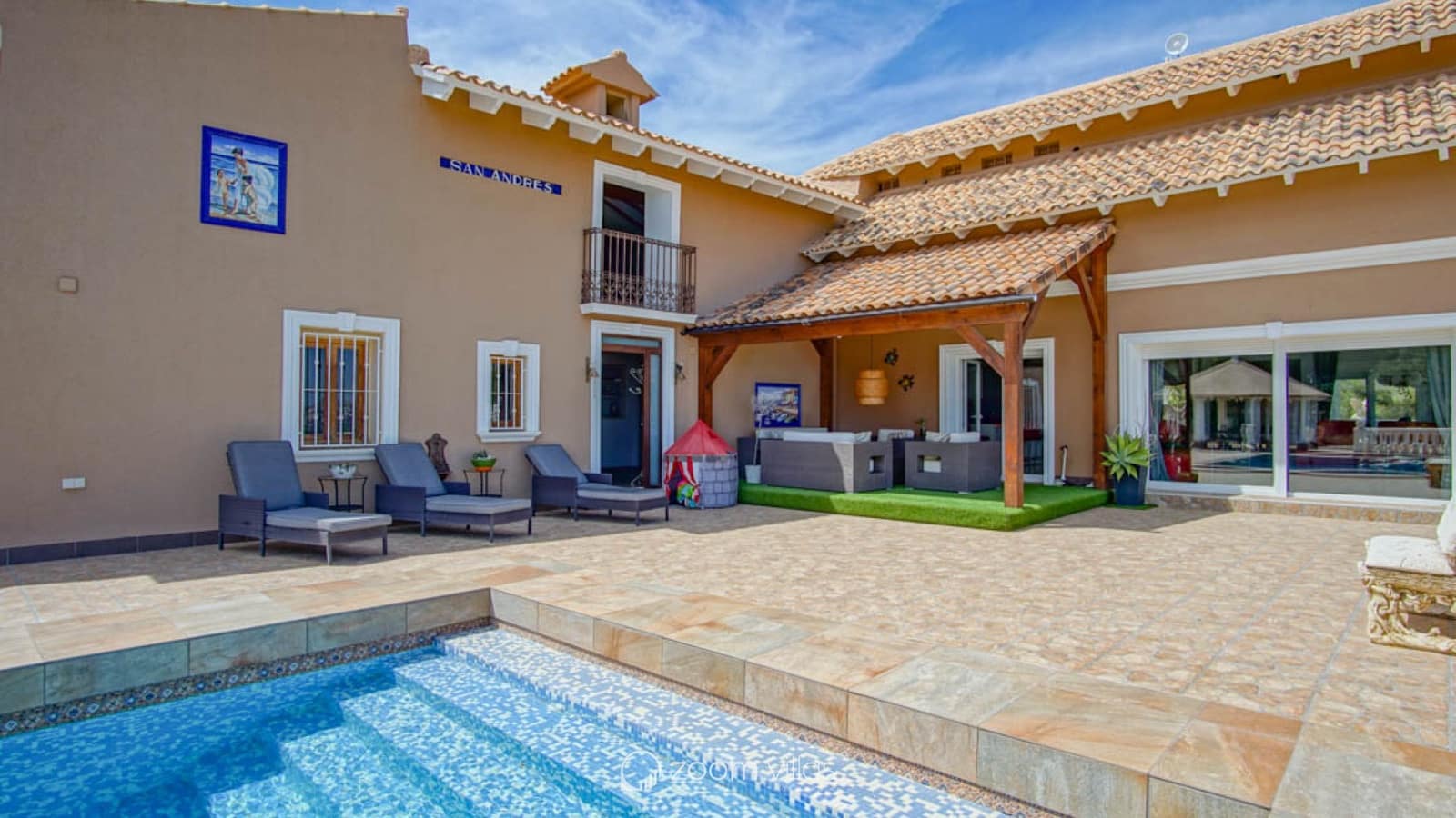 8 chambre Villa/Maison à vendre à La Nucia avec piscine - 2 500 000 € (Ref: 9072607)