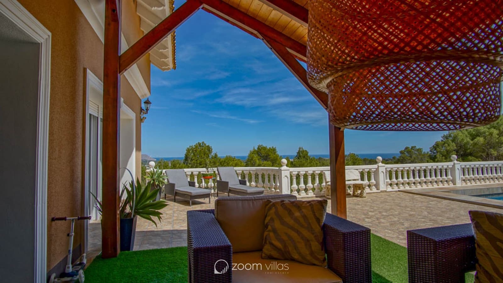 8 chambre Villa/Maison à vendre à La Nucia avec piscine - 2 500 000 € (Ref: 9072607)