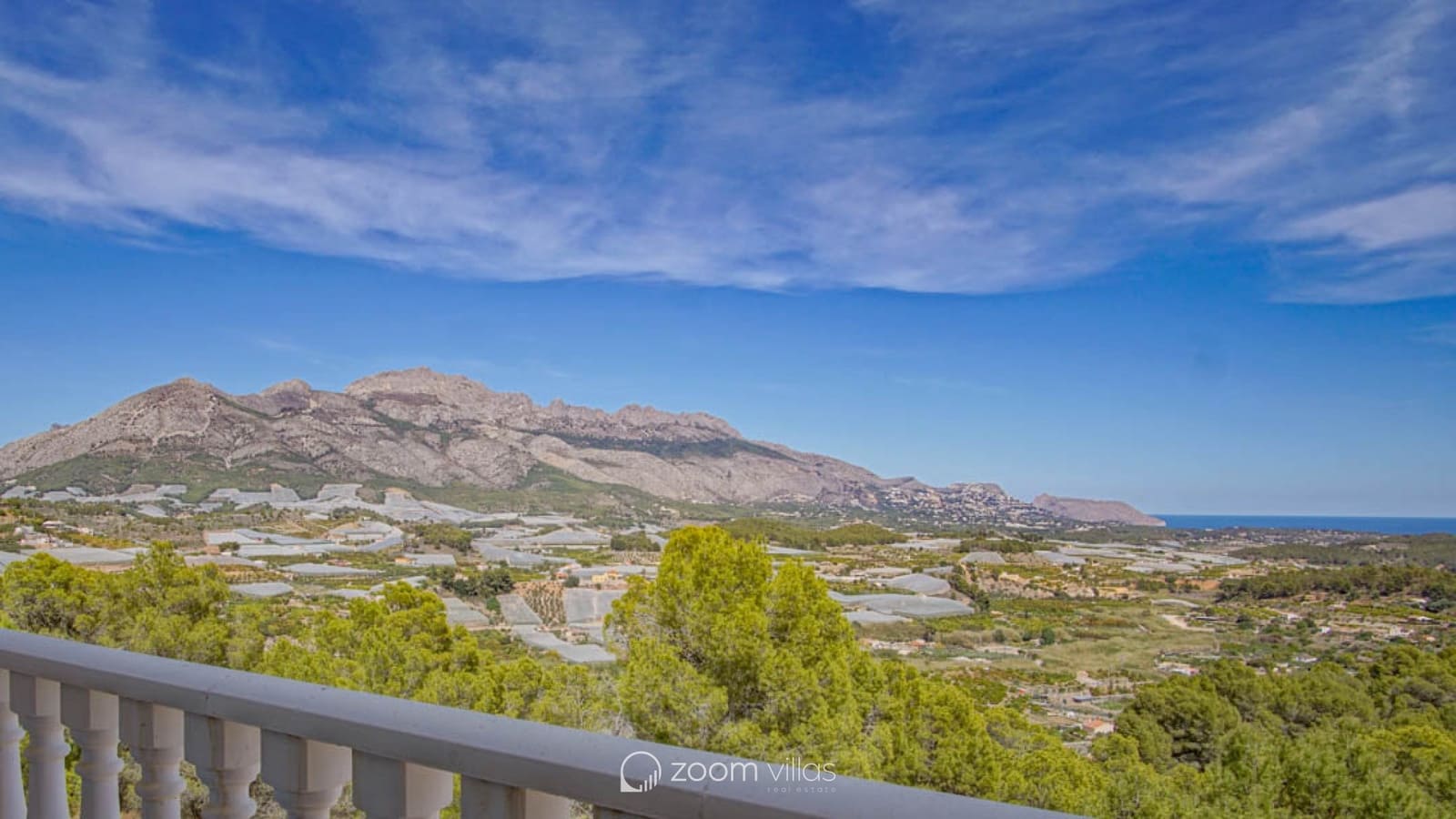 8 chambre Villa/Maison à vendre à La Nucia avec piscine - 2 500 000 € (Ref: 9072607)