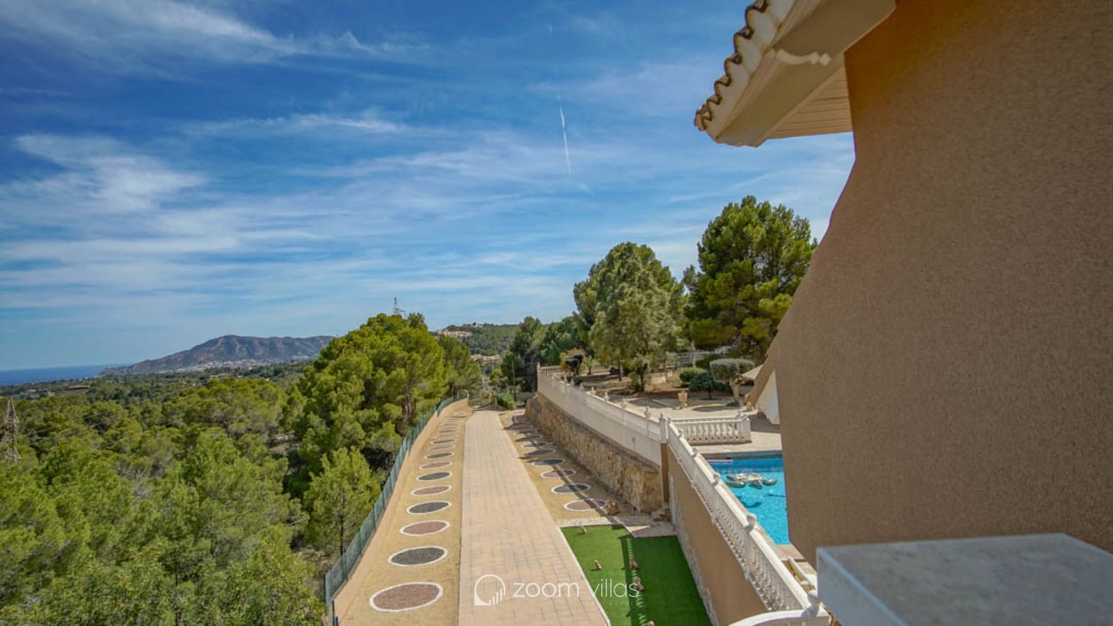 8 chambre Villa/Maison à vendre à La Nucia avec piscine - 2 500 000 € (Ref: 9072607)